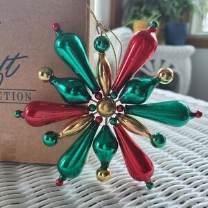 Vintage Avon Gift Collection 1999 Rare Shimmering Bead Ornament Glass Snowflake